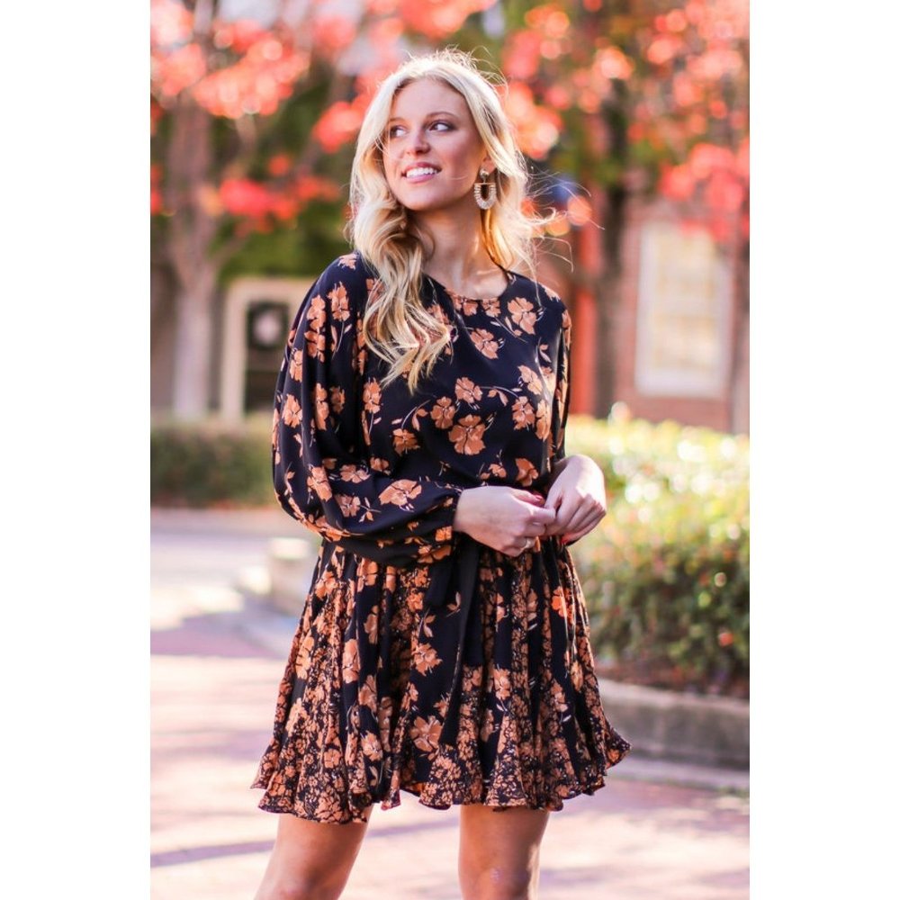 Mittoshop Map of Spring Mini Dress Long Sleeve Size M Rust Floral Print